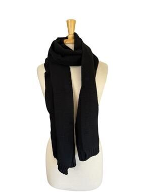 GALERIES LAFAYETTE Black Chunky Knit Wool Scarf One Size Minimalist Regular Fit